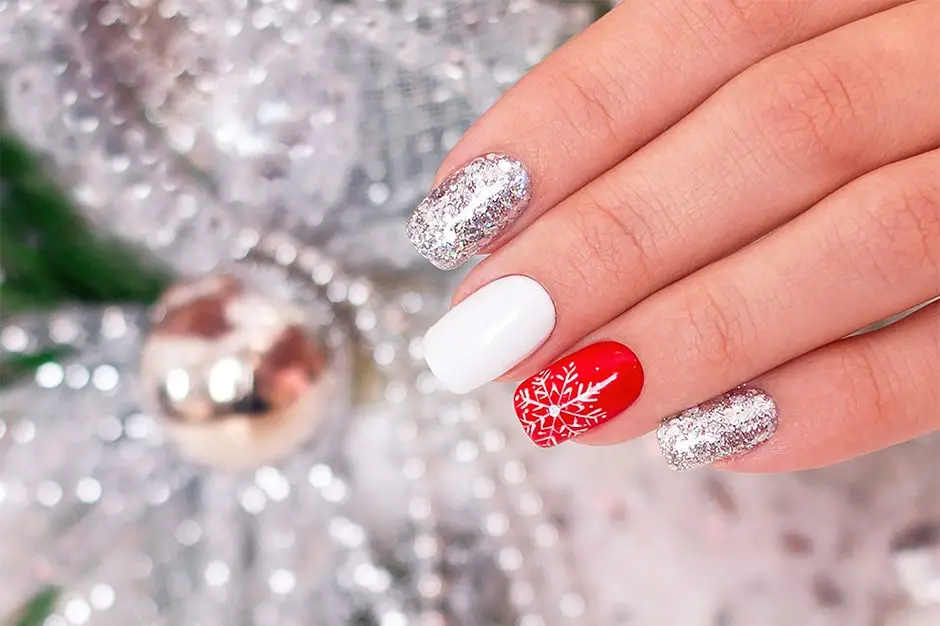 Christmas miracle in your nail salon